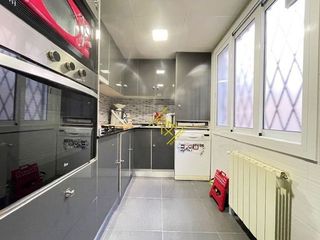 Chalet en venta en Sants-Badal en Barcelona