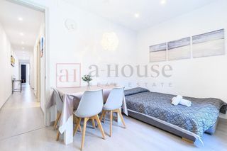 Piso en venta en La Sagrada Família en Barcelona