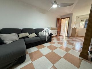 Casa adosada en venta en San Gabriel en Alicante