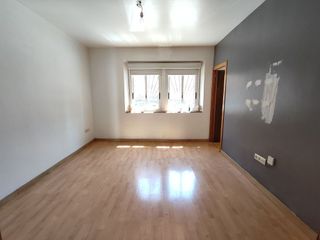 Chalet en venta en Os Mallos - San Cristóbal en Coruña (A)