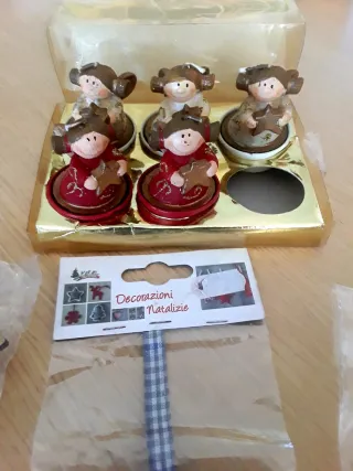 Set decorazioni natalizie angeli e alberi