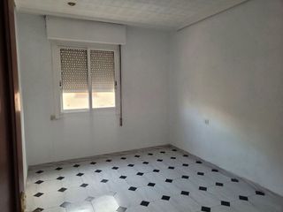 Piso en venta en Avda. Alemania - Italia en Villarreal