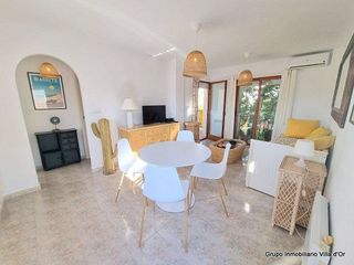 Piso en venta en Les Marines/Las Marinas en Dénia