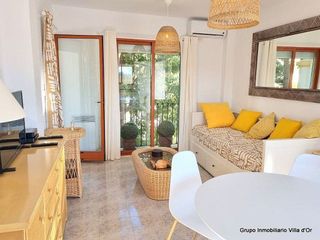 Piso en venta en Les Marines/Las Marinas en Dénia