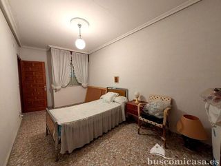 Piso en venta en Linares