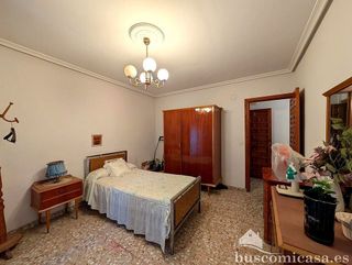 Piso en venta en Linares