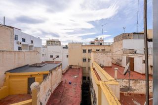 Piso en venta en Centro en Almería