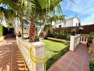Casa adosada en venta en Segur de Calafell en Calafell