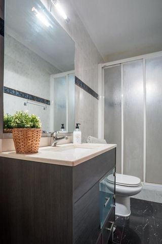 Piso en venta en Can Serra en Hospitalet de Llobregat, L´