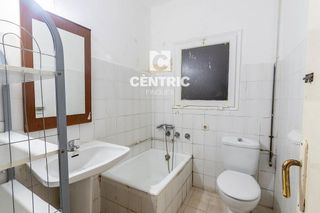 Piso en venta en Egara en Terrassa