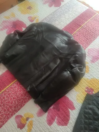 Chaqueta de cuero para moto