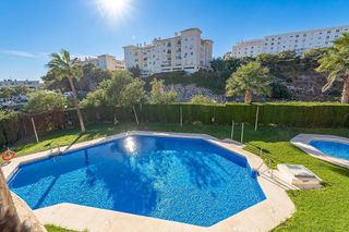 Piso en venta en Arroyo de la Miel en Benalmádena