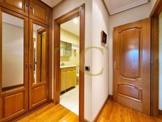 Piso en venta en Natahoyo en Gijón