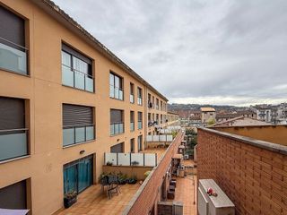 Piso en venta en Olot