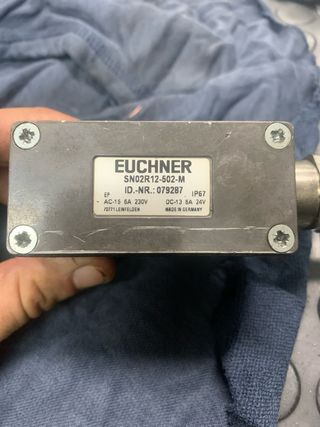 EUCHNER SN02R12-502-M Interruptor de seguridad