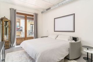 Piso en venta en El Raval en Barcelona