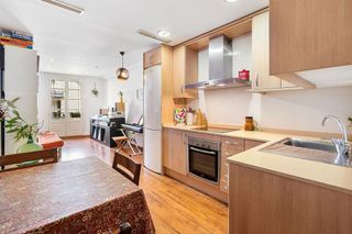 Piso en venta en El Raval en Barcelona