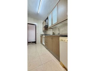 Piso en venta en Artigas - Llefià en Badalona