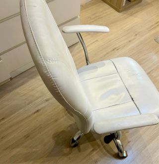 Silla de oficina/estudio piel blanca