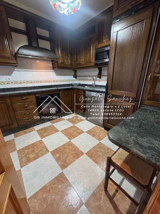 Piso en venta en Lucena