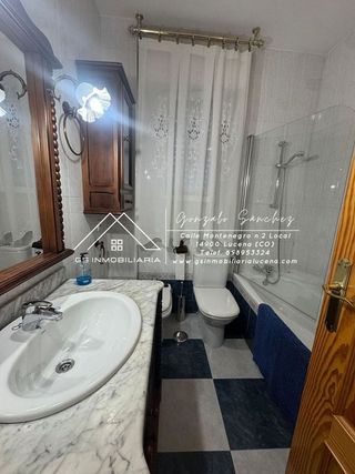 Piso en venta en Lucena