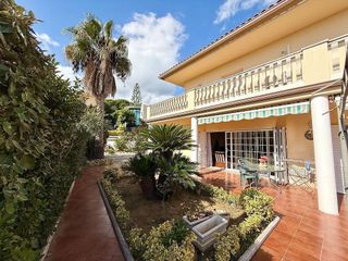 Chalet en venta en Canet de Mar