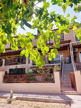 Casa adosada en venta en Santo Angel en Murcia