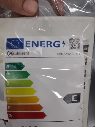 CONGELADOR MARCA BAUKNECHT 185,CM UÑA AÑOS GARANTÍ