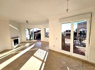 Casa pareada en venta en Calahonda en Mijas