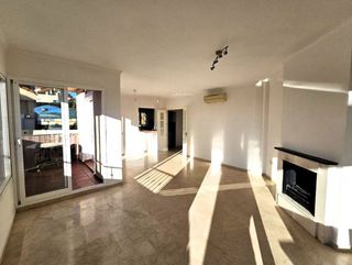 Casa pareada en venta en Calahonda en Mijas