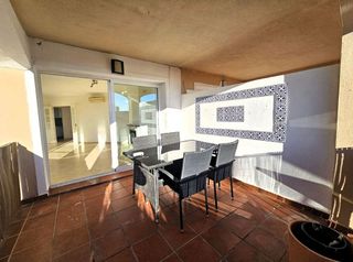 Casa pareada en venta en Calahonda en Mijas