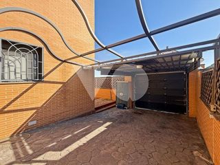 Casa adosada en venta en Hospital en Valdemoro