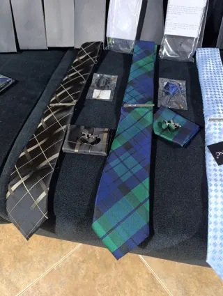 Lote 7 Corbatas Barry Wang Nuevas