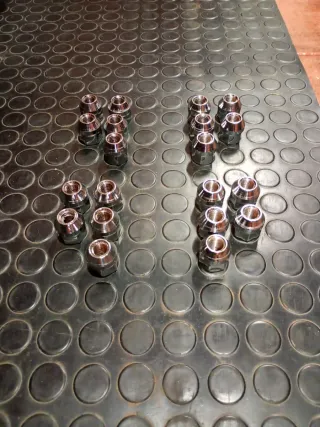 20 Tuercas de Ruedas turismo furgoneta etc