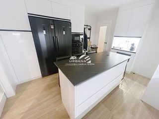 Piso en venta en Lucena