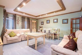 Piso en venta en Lucena