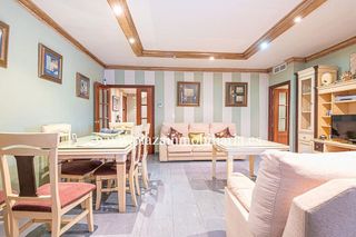 Piso en venta en Lucena