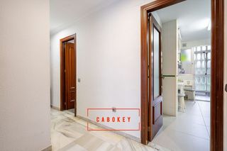 Piso en venta en San Luis en Almería
