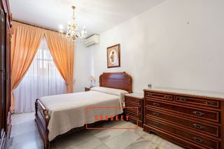 Piso en venta en San Luis en Almería