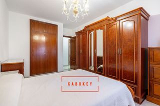 Piso en venta en San Luis en Almería