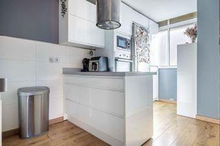 Piso en venta en Colores - Entreparques en Sevilla