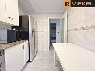 Piso en venta en Monte Alto - Zalaeta - Atocha en Coruña (A)