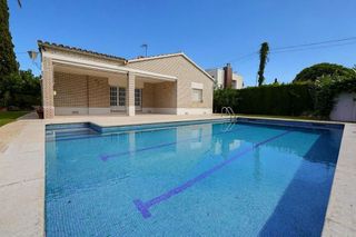 Chalet en venta en Vilafortuny - Cap de Sant Pere en Cambrils
