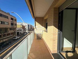 Piso en venta en Alcarràs