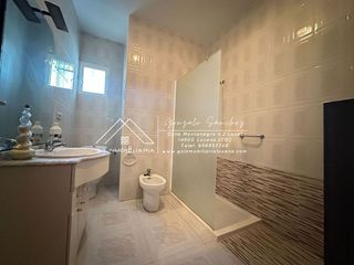 Chalet en venta en Lucena