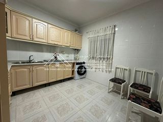 Chalet en venta en Lucena