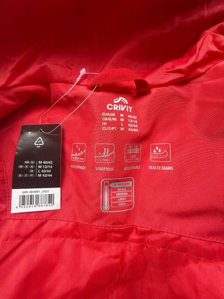 Chaqueta de esquí mujer roja y blanca