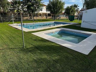 Casa adosada en venta en Aljaraque