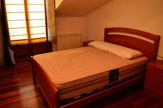 Casa adosada en venta en Medina de Pomar