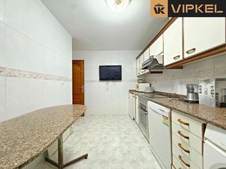 Piso en venta en Os Mallos - San Cristóbal en Coruña (A)